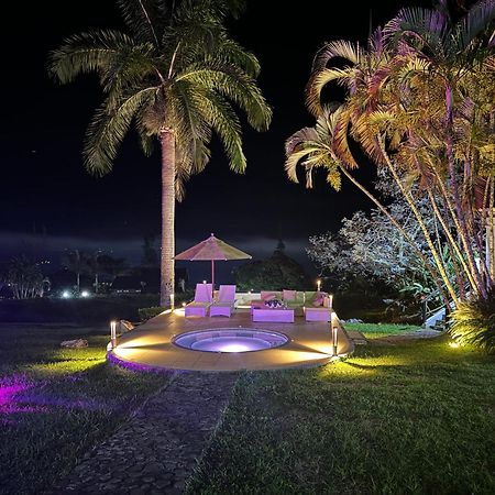 Hotel Maca Lago Calima Zewnętrze zdjęcie