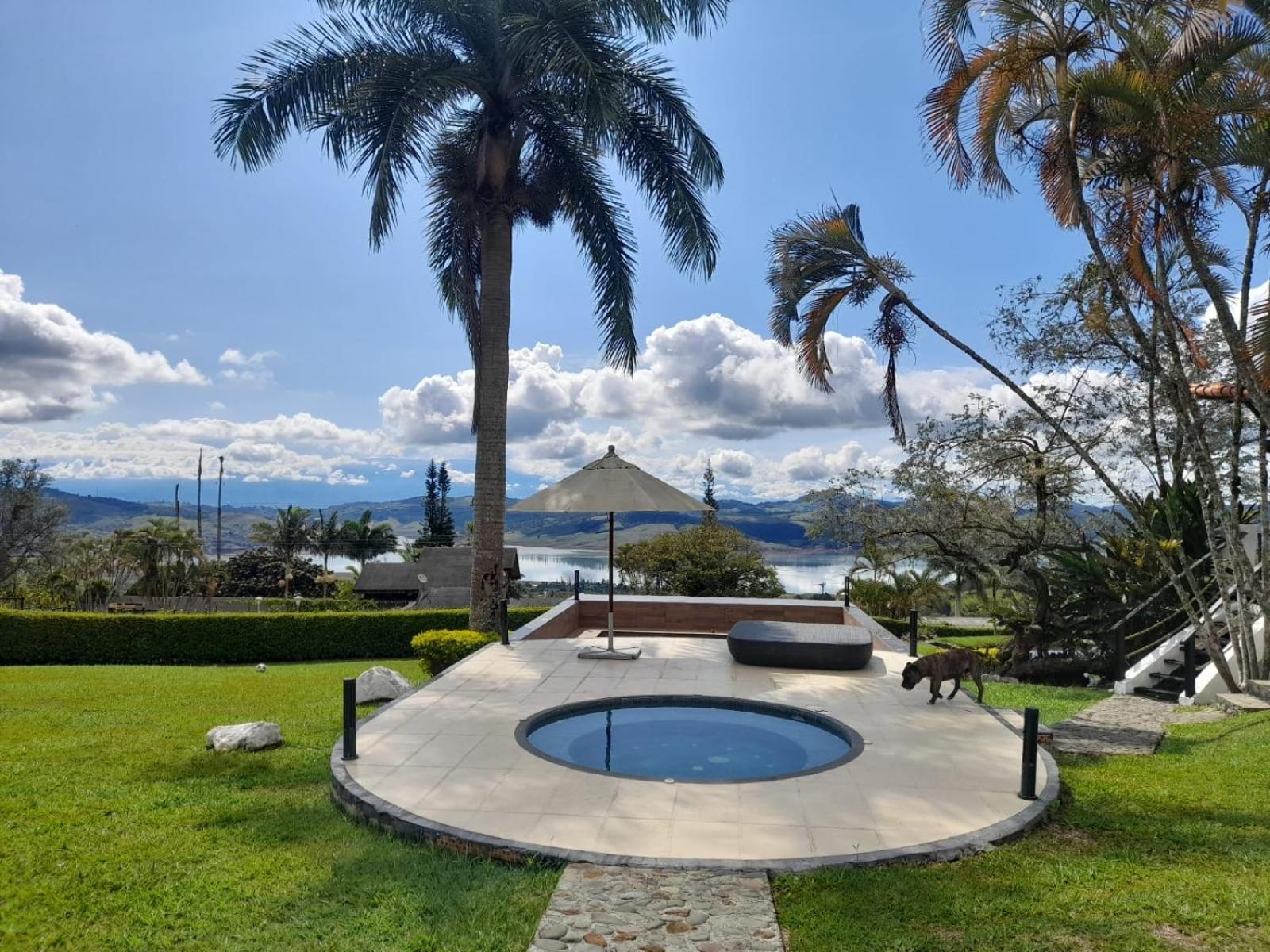 Hotel Maca Lago Calima Zewnętrze zdjęcie