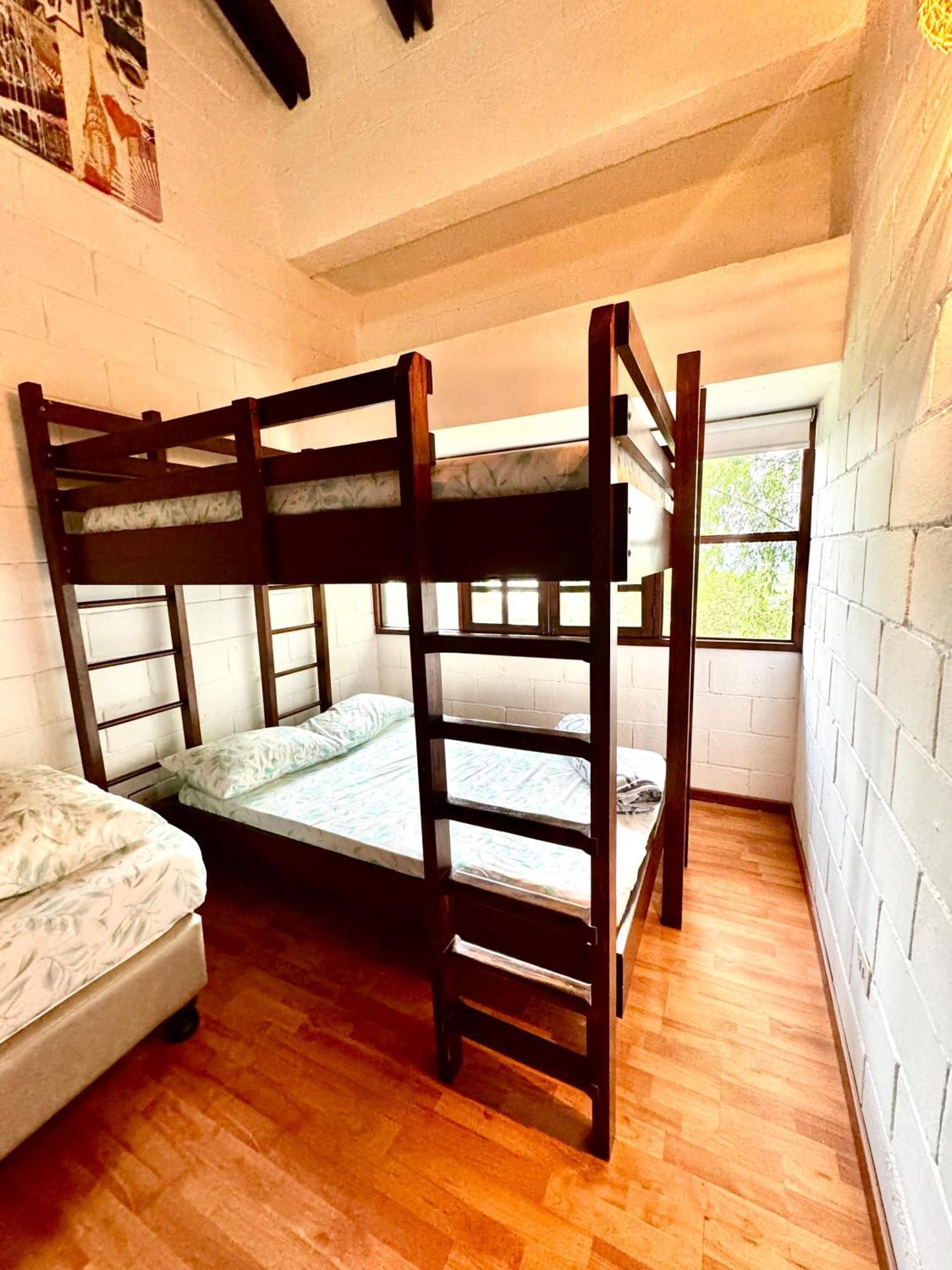 Hotel Maca Lago Calima Zewnętrze zdjęcie